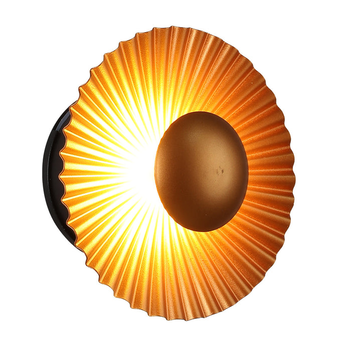 Golden Sunburst LED Wall Light – 5W, IP54, Ø150mm