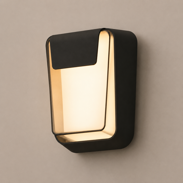 12W LED Outdoor Wall Light – IP54 Warm White