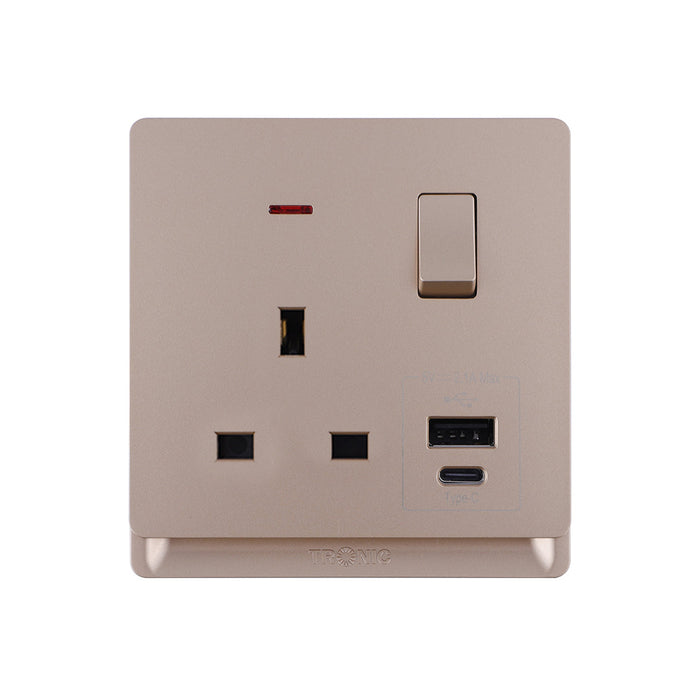 13A Switched Socket with Dual USB Ports – Type A & C, Gold Finish