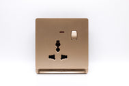 Single Universal Socket